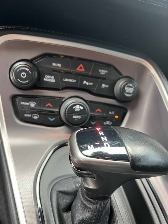 2022 Dodge Challenger Image 12