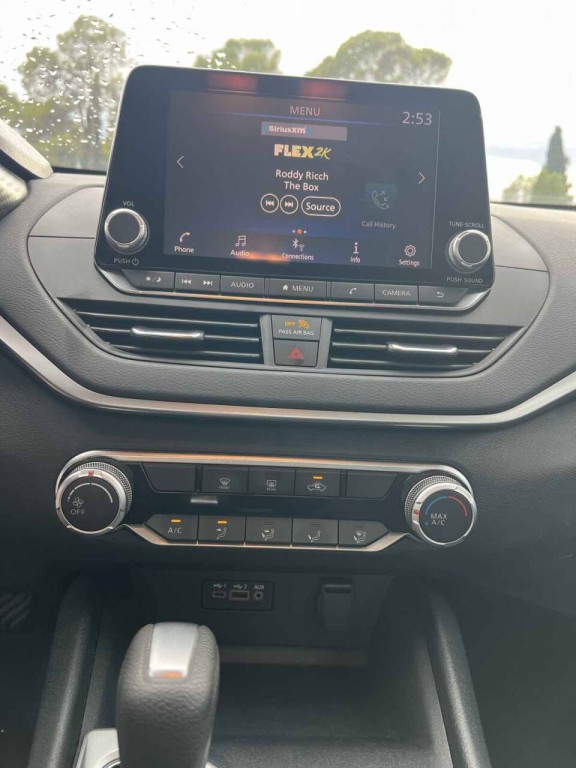 2022 Nissan Altima Image 14