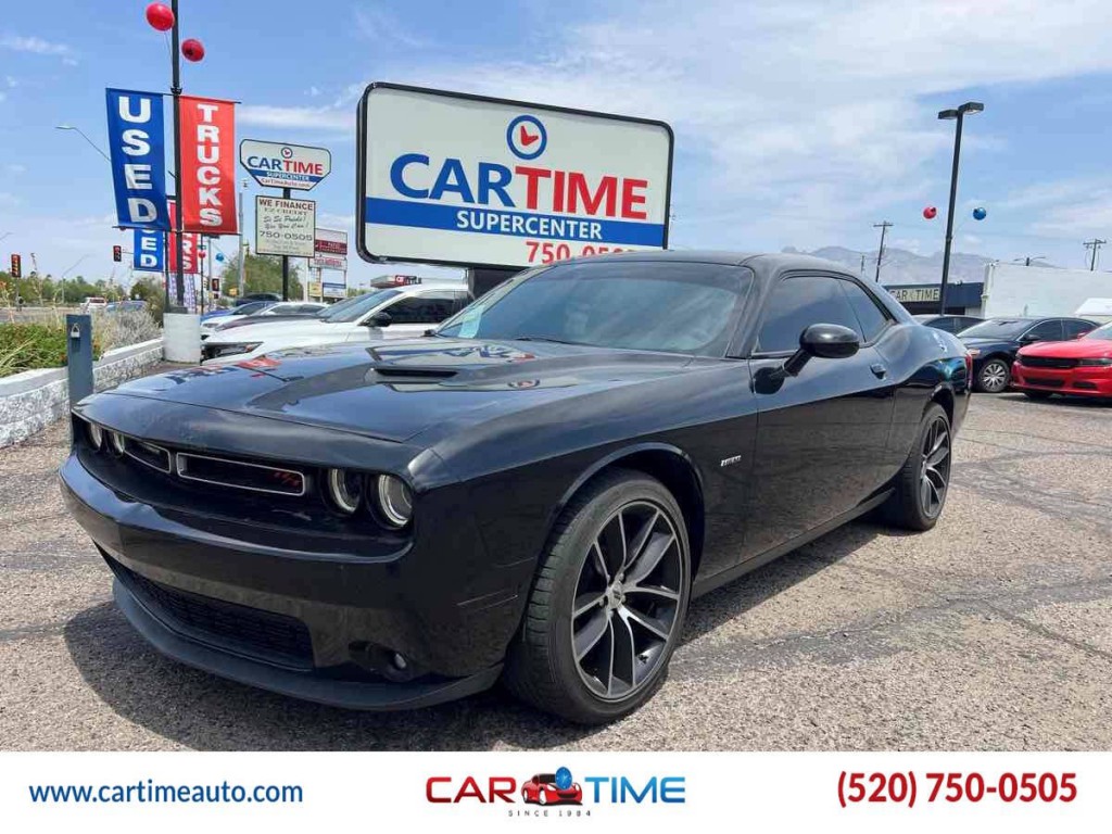 2015 Dodge Challenger Image 1