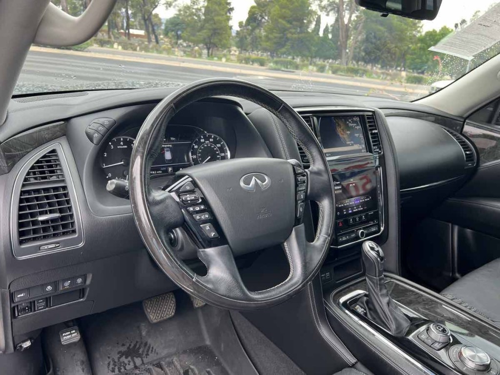 2020 INFINITI QX80 Image 12