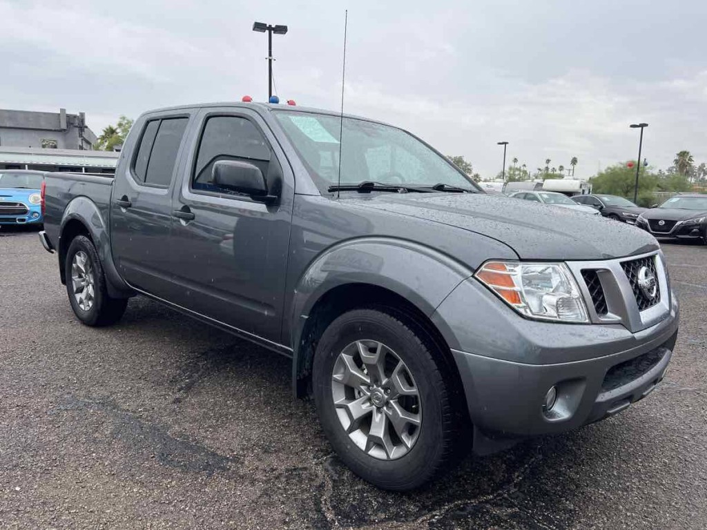 2020 Nissan Frontier Image 3