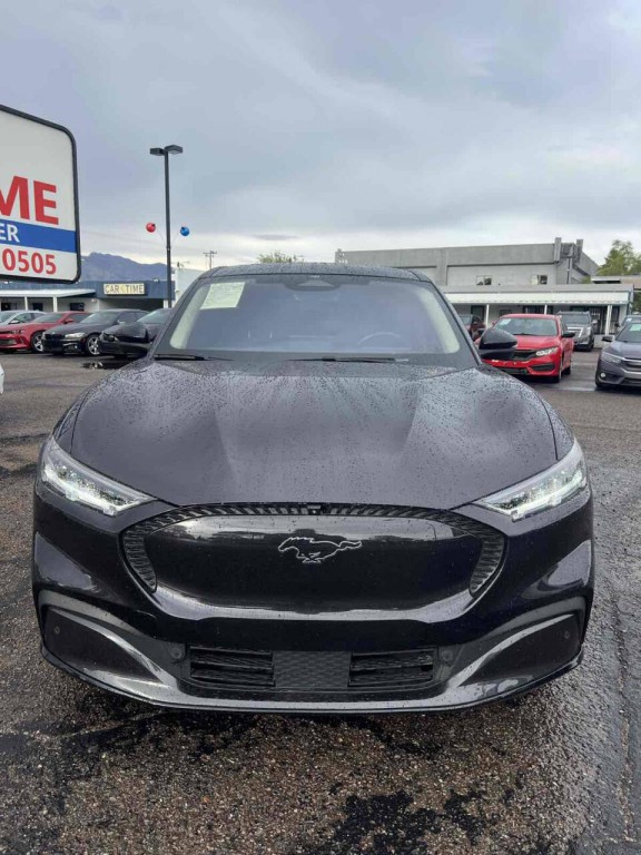 2021 Ford Mustang Image 2