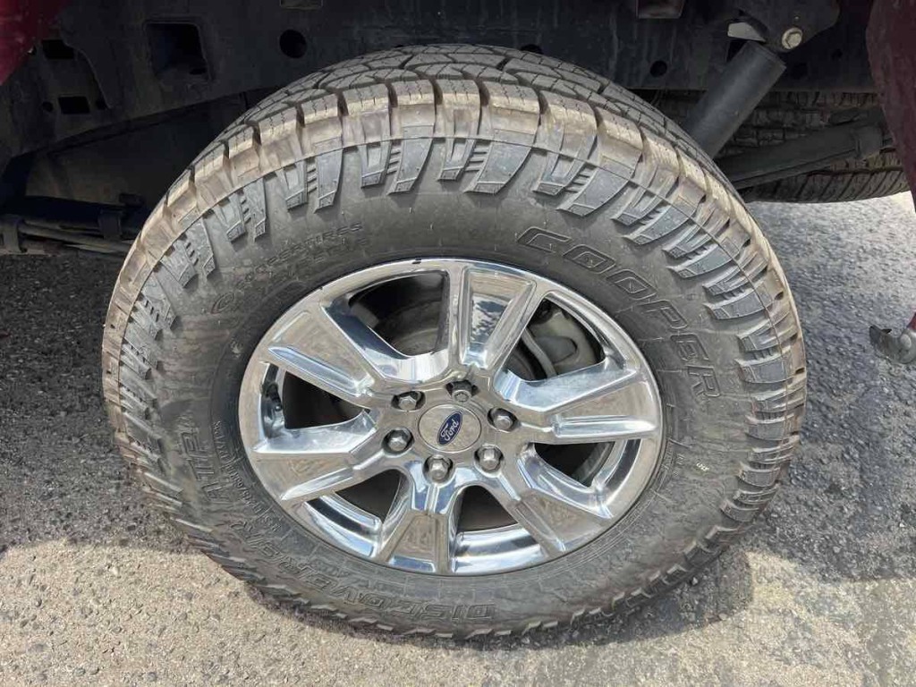 2017 Ford F-150 Image 8