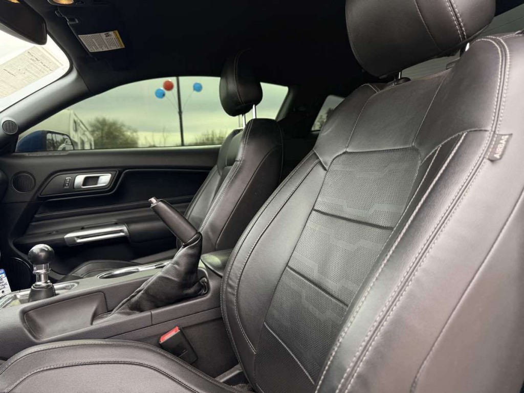 2018 Ford Mustang Image 20