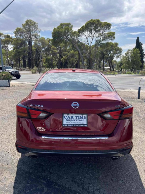 2021 Nissan Altima Image 4