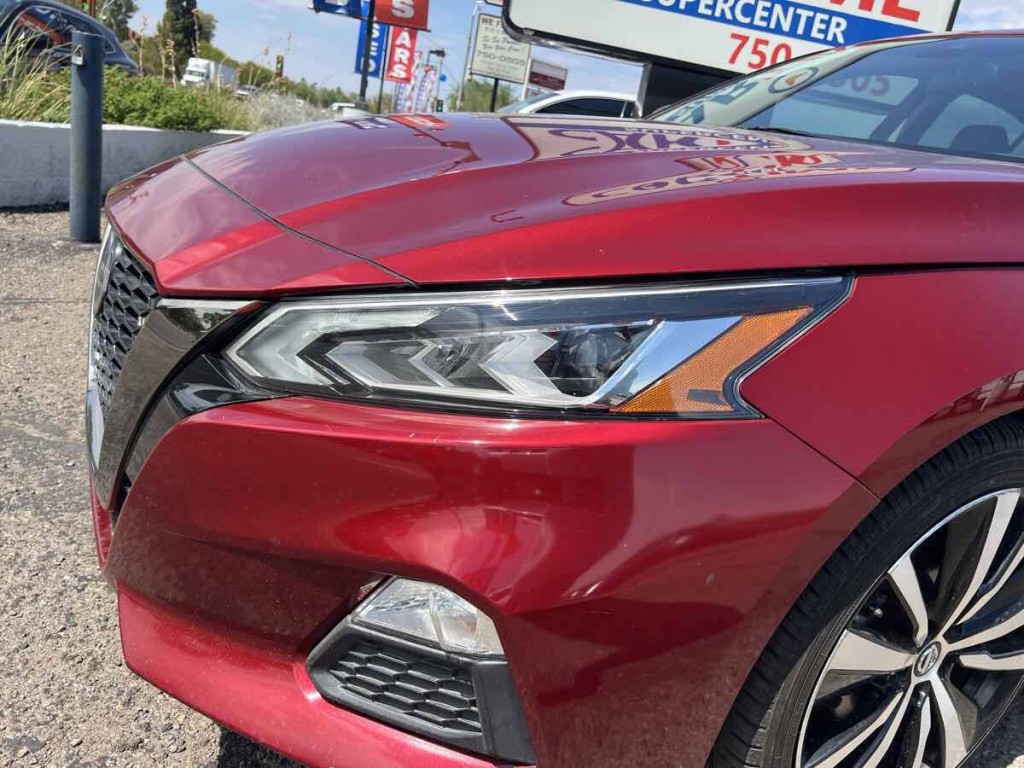 2021 Nissan Altima Image 7