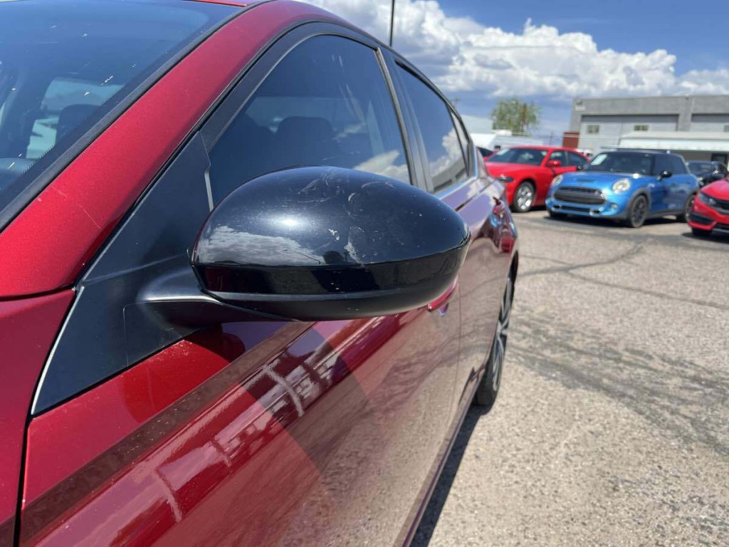 2021 Nissan Altima Image 9