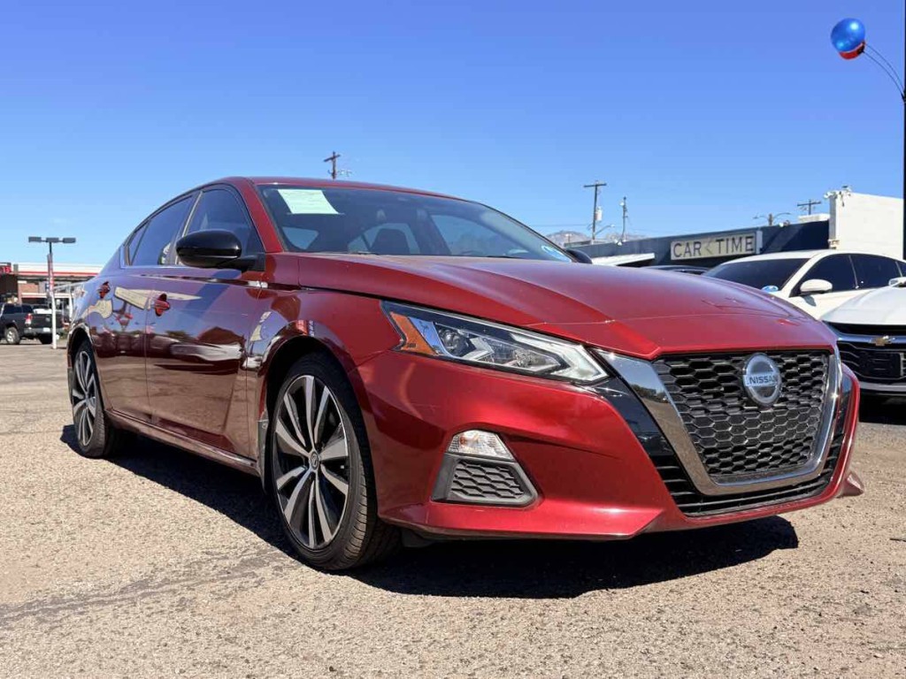 2021 Nissan Altima Image 5