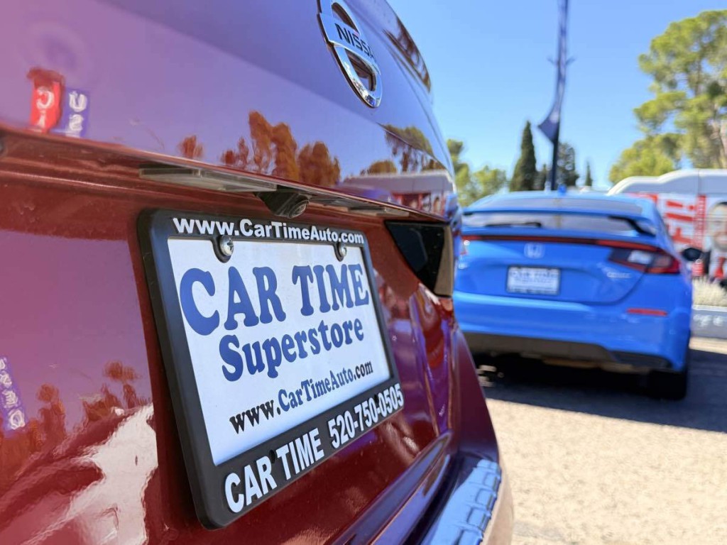 2021 Nissan Altima Image 9