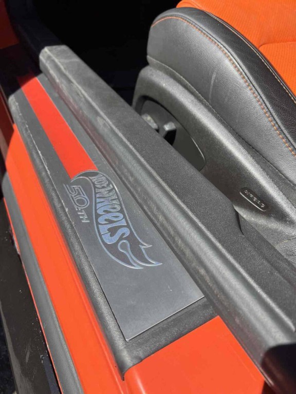 2018 Chevrolet Camaro Image 19