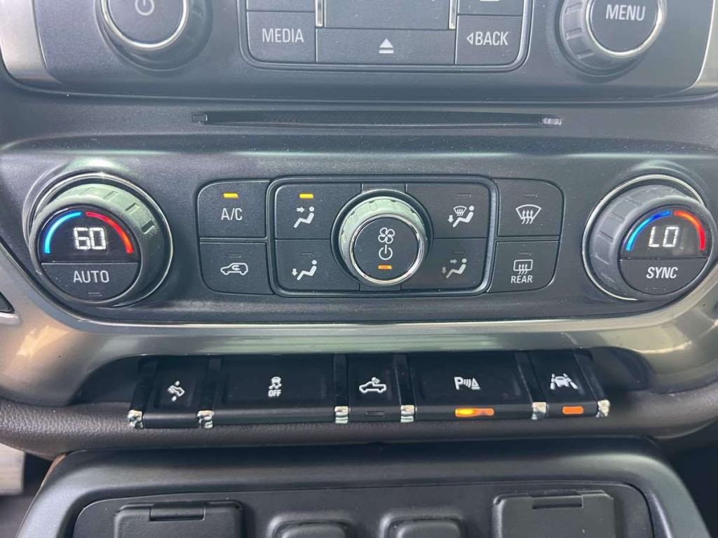 2016 Chevrolet Silverado 1500 Image 21