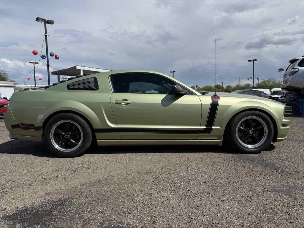 2006 Ford Mustang Image 4