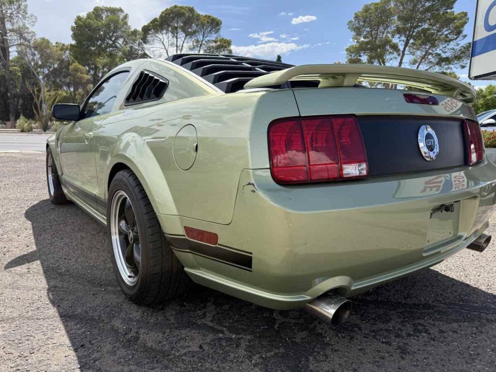 2006 Ford Mustang Image 8