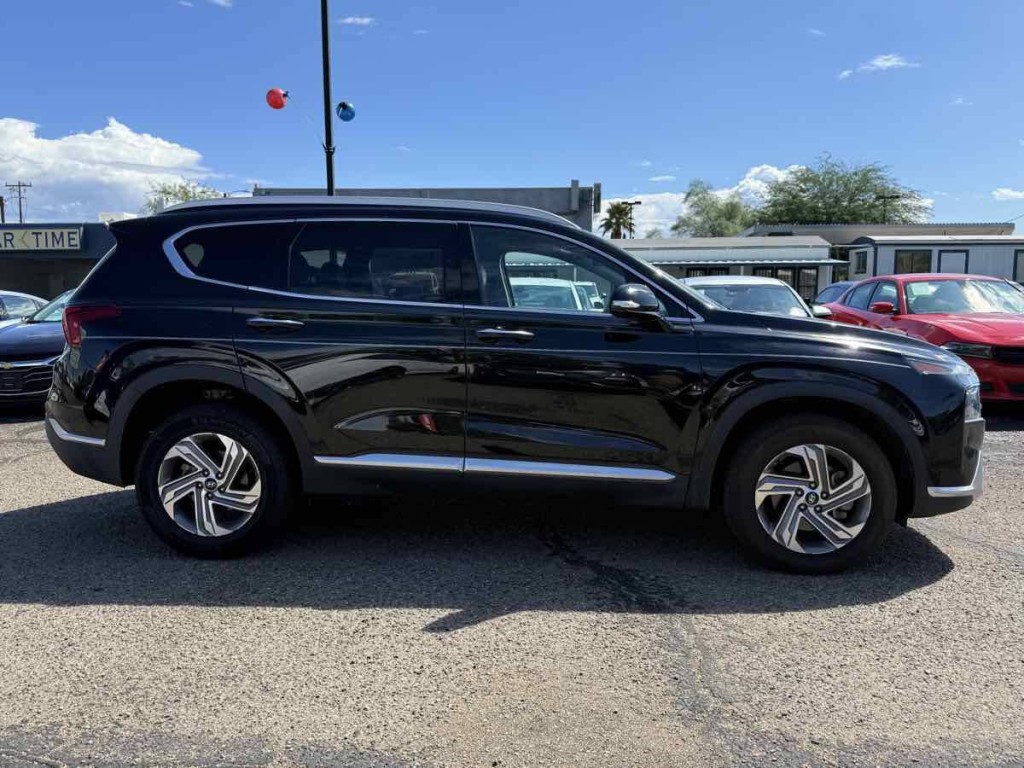 2021 Hyundai Santa Fe Image 9