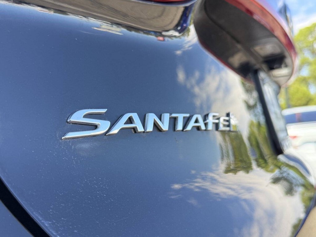 2021 Hyundai Santa Fe Image 10