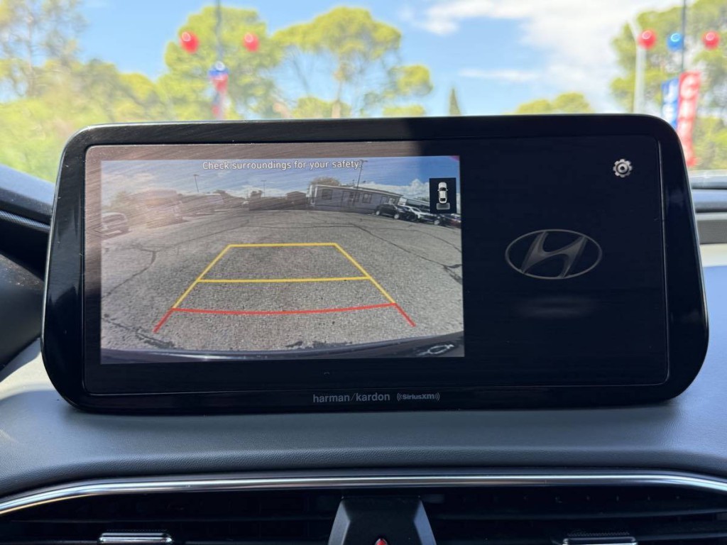 2021 Hyundai Santa Fe Image 17