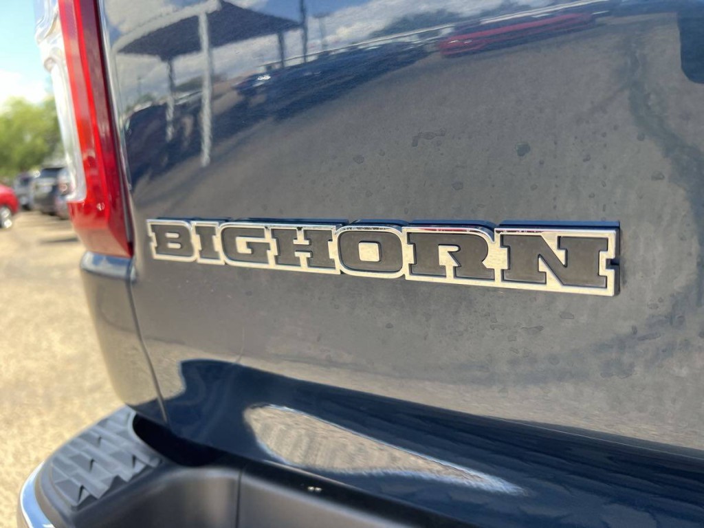 2021 RAM 1500 Image 5