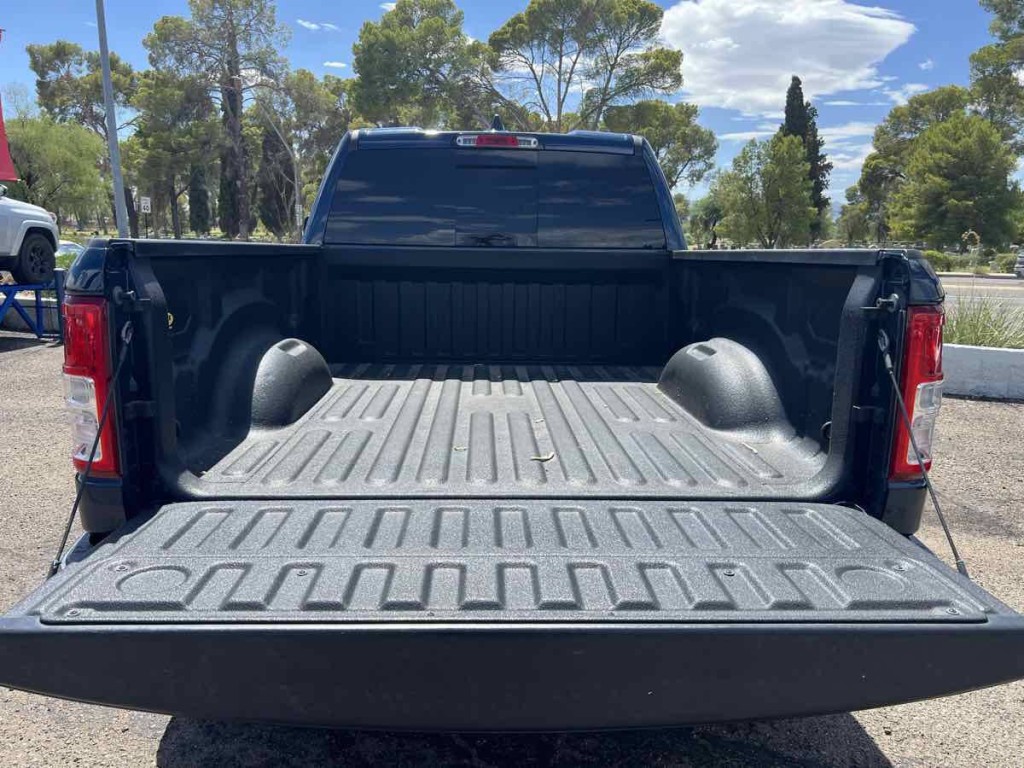 2021 RAM 1500 Image 9
