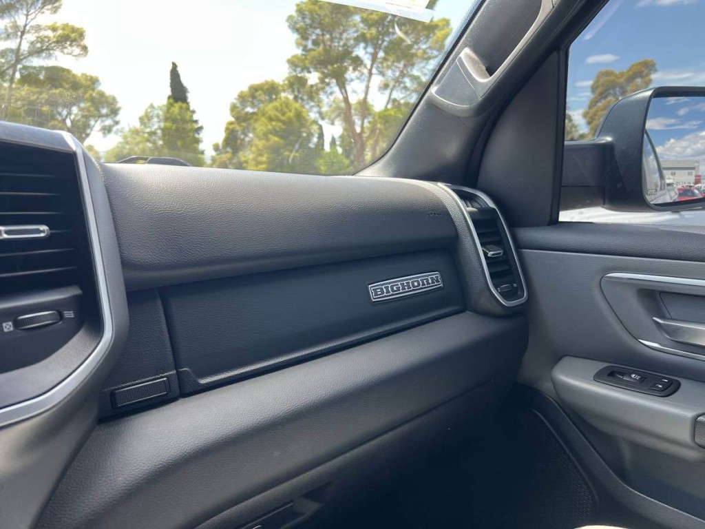 2021 RAM 1500 Image 21