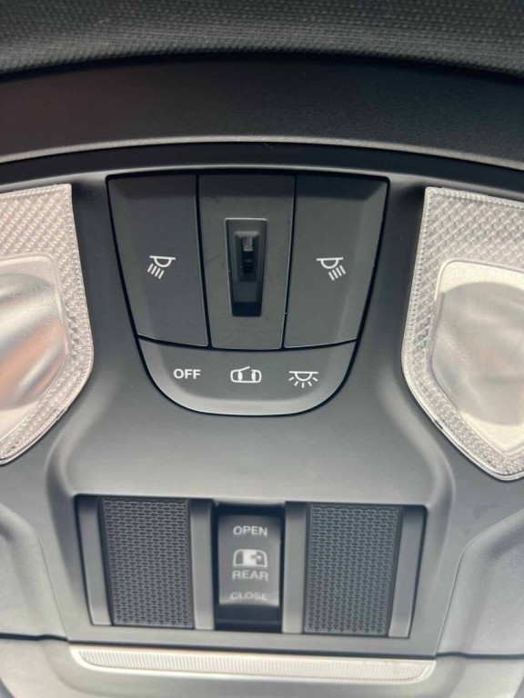 2021 RAM 1500 Image 22