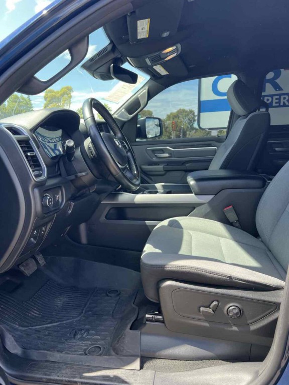 2021 RAM 1500 Image 28