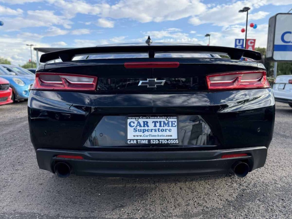 2016 Chevrolet Camaro Image 3