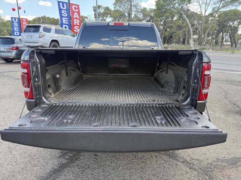 2020 RAM 1500 Image 9