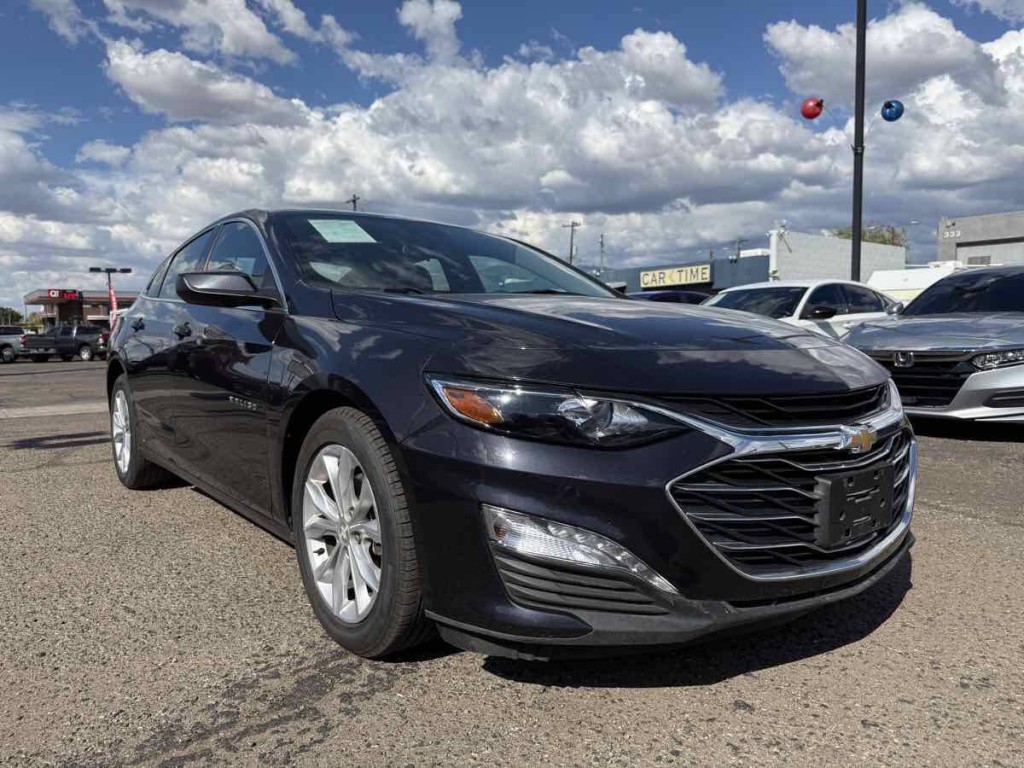 2023 Chevrolet Malibu Image 4