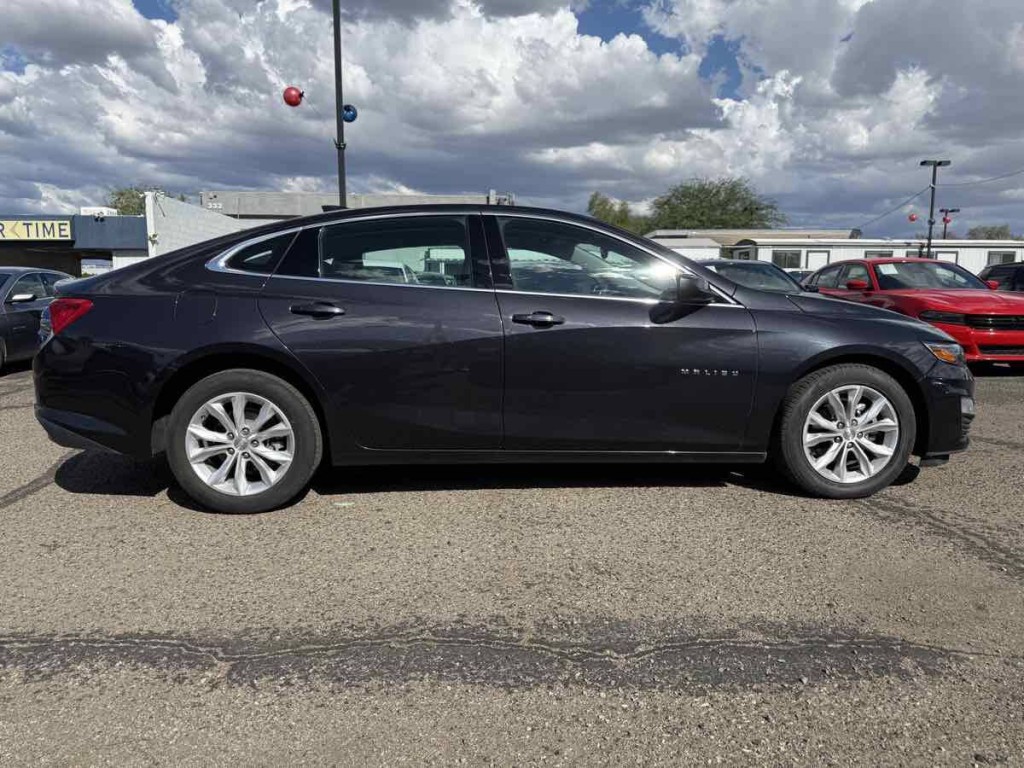 2023 Chevrolet Malibu Image 13