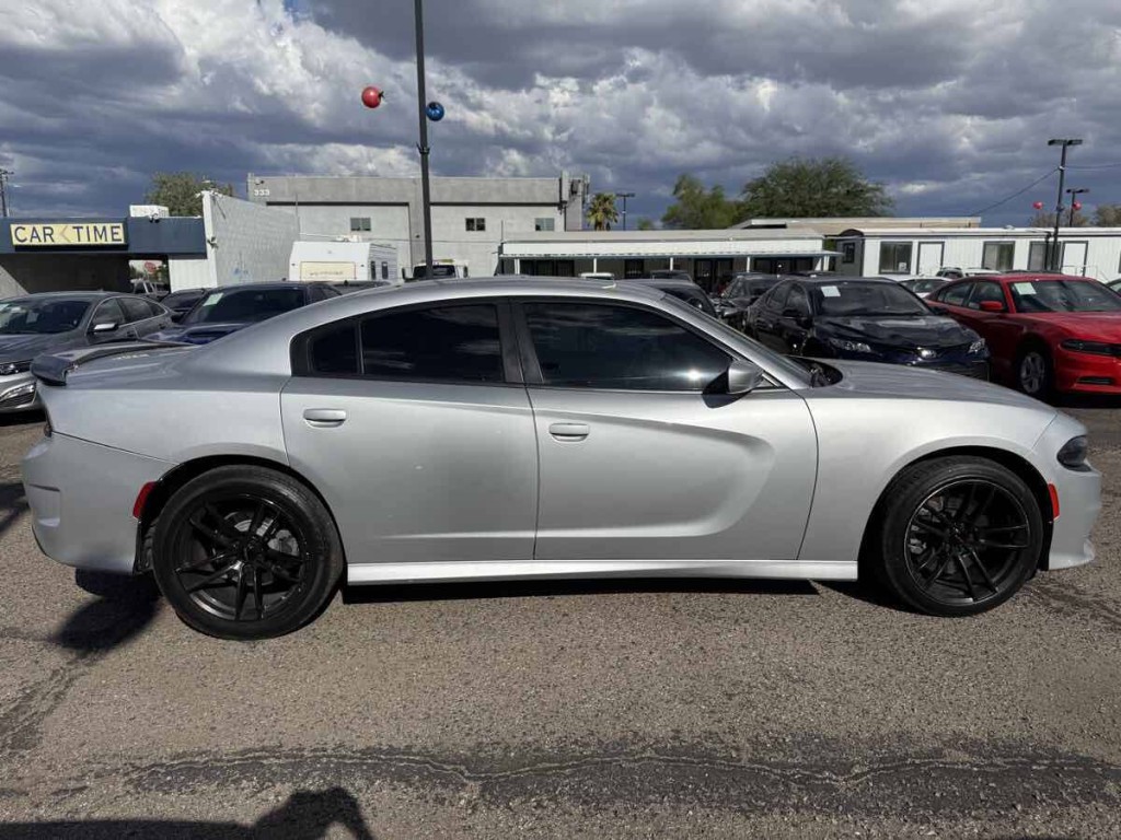 2022 Dodge Charger Image 10