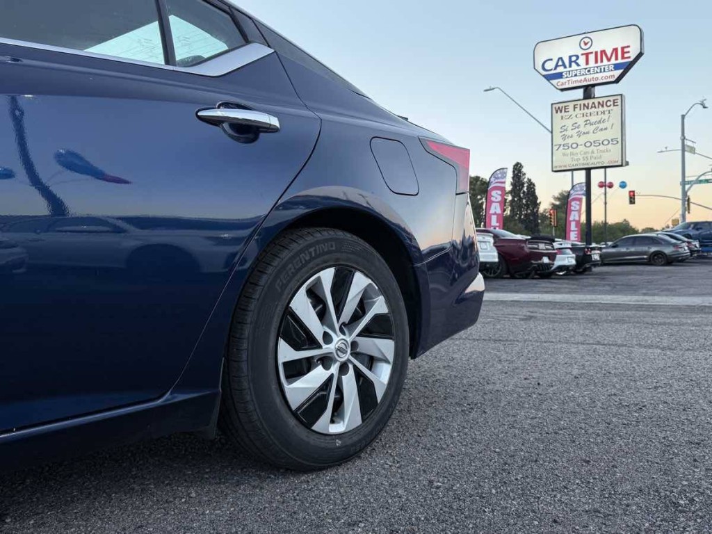 2022 Nissan Altima Image 22