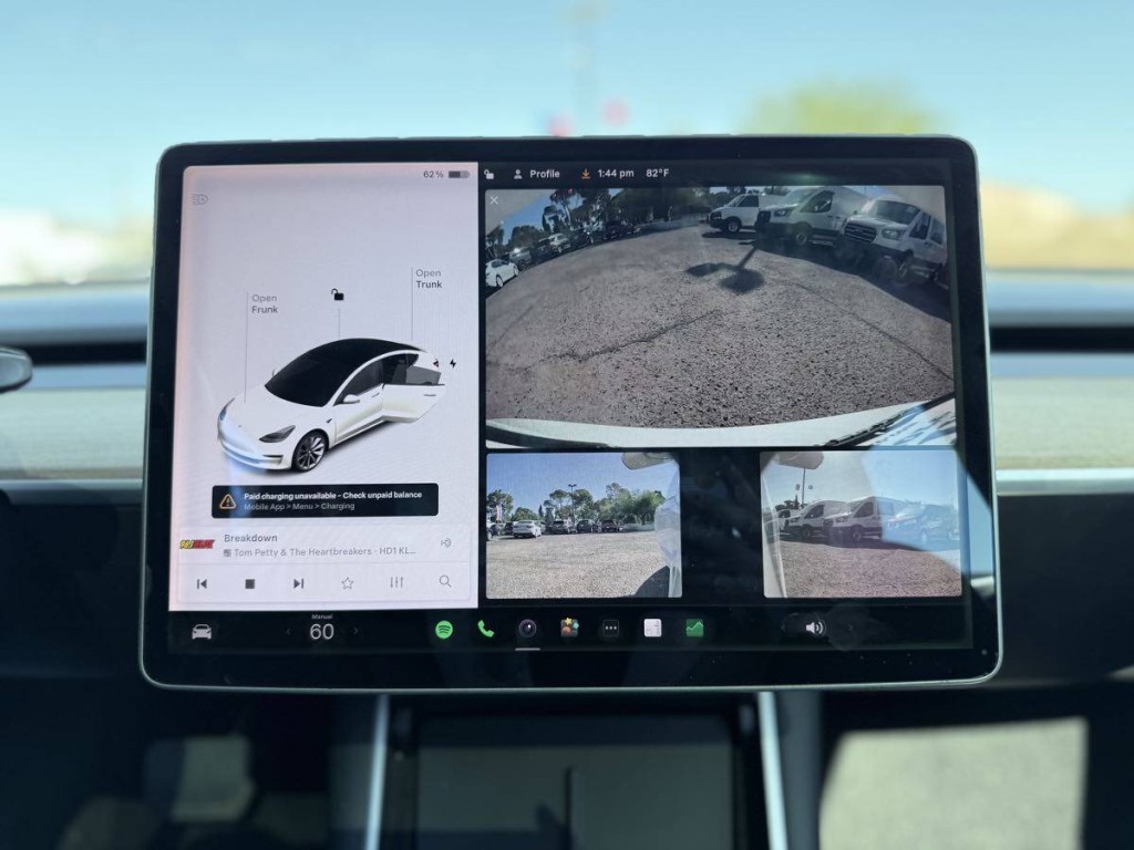 2020 Tesla Model 3 Image 17