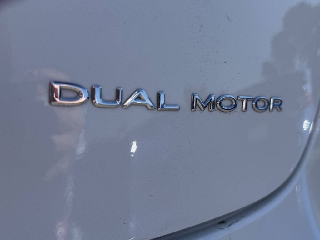 2020 Tesla Model 3 Image 10