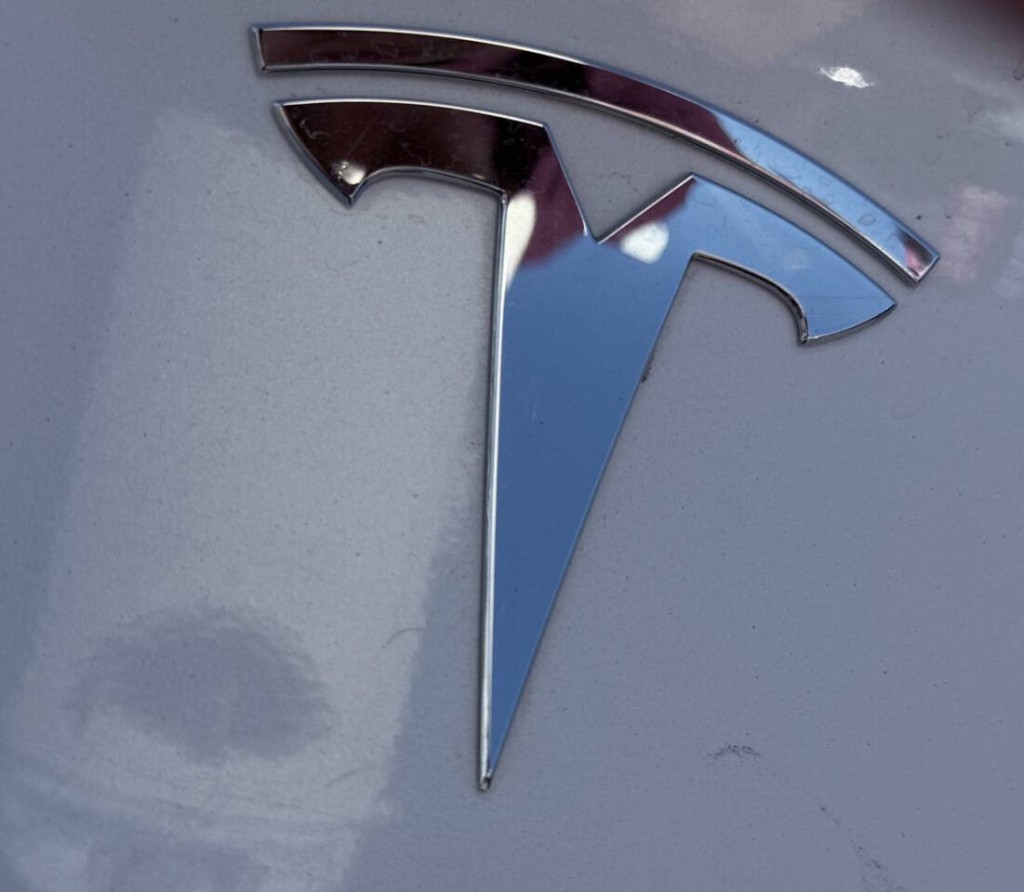2020 Tesla Model 3 Image 11