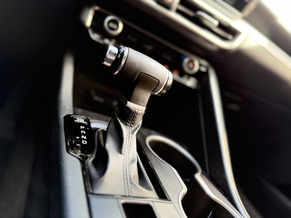 2022 Kia K5 Image 17