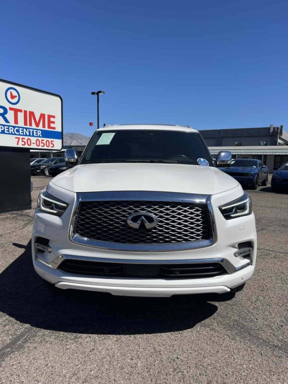 2021 INFINITI QX80 Image 2