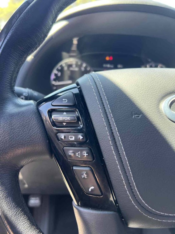 2021 INFINITI QX80 Image 13
