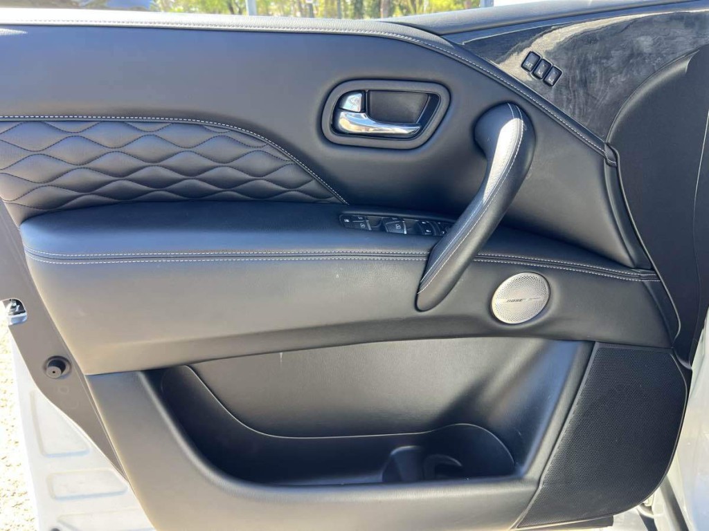 2021 INFINITI QX80 Image 22