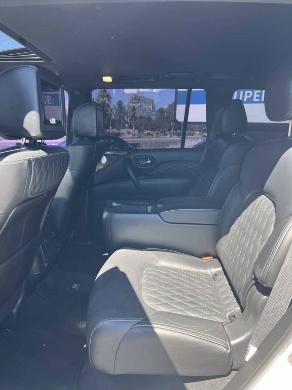 2021 INFINITI QX80 Image 25