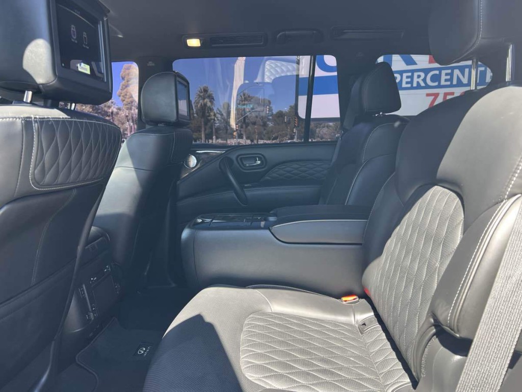 2021 INFINITI QX80 Image 29