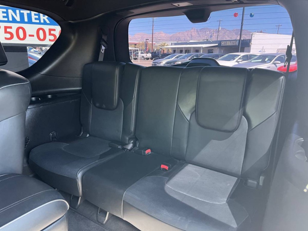 2021 INFINITI QX80 Image 31