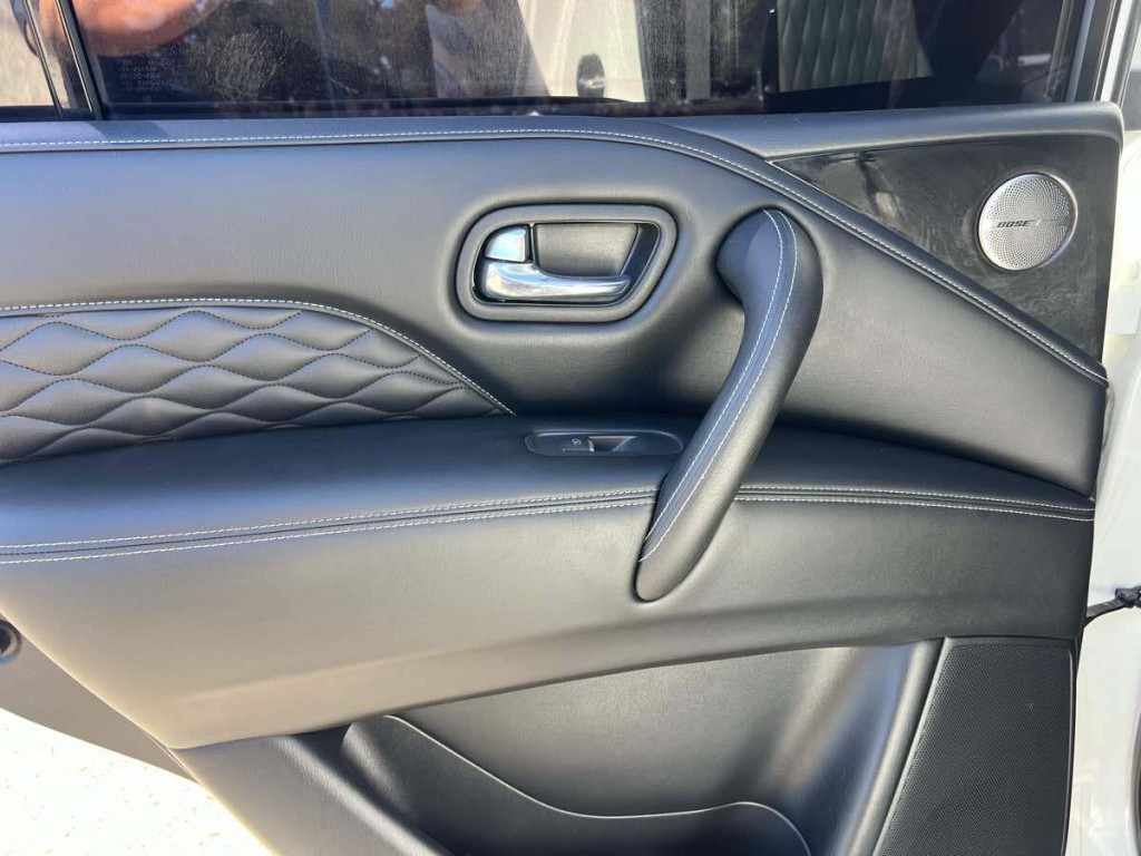 2021 INFINITI QX80 Image 34