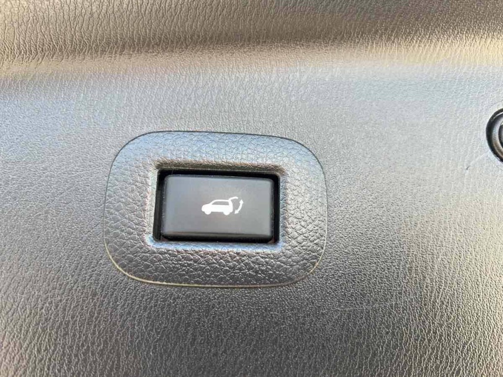 2021 INFINITI QX80 Image 35