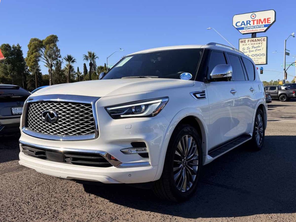 2021 INFINITI QX80 Image 2