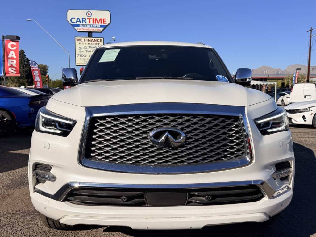 2021 INFINITI QX80 Image 3