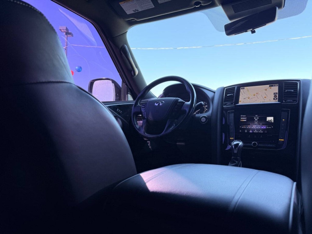 2021 INFINITI QX80 Image 13