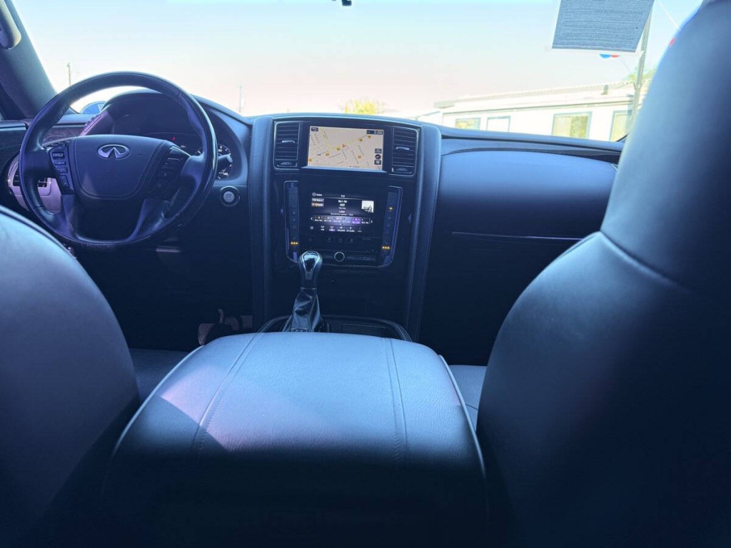 2021 INFINITI QX80 Image 14