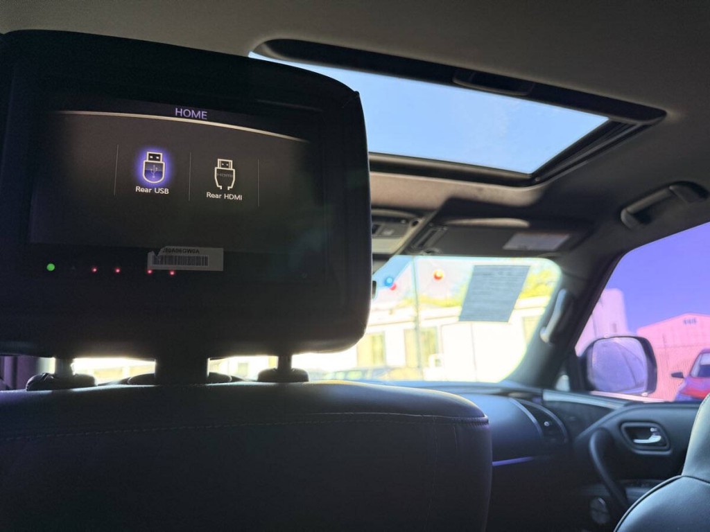 2021 INFINITI QX80 Image 15