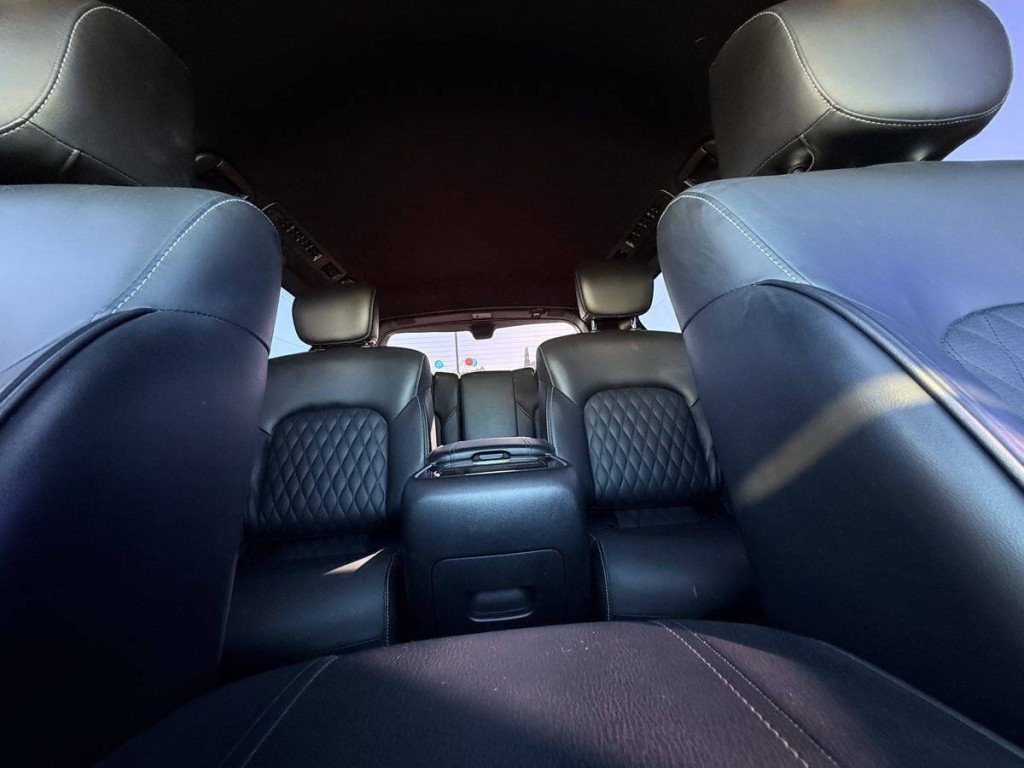 2021 INFINITI QX80 Image 24