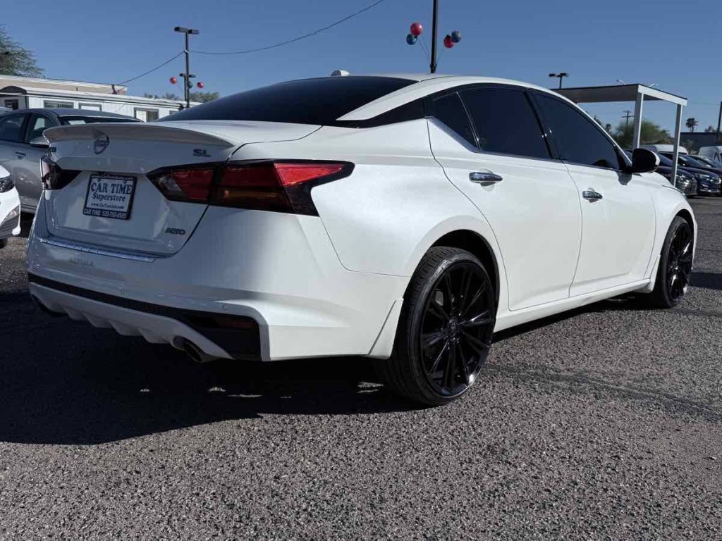 2023 Nissan Altima Image 5